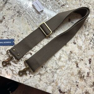 NWT Parker Thatch Wide Olive Crossbody Strap